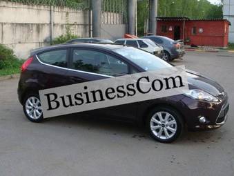 2009 Ford Fiesta Pictures