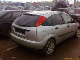 1998 Ford Focus Pics