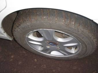 1999 Ford Focus Images