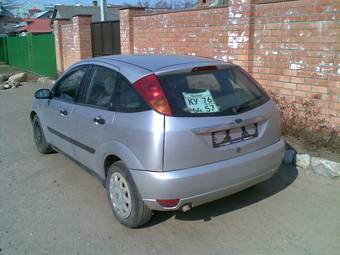 1999 Ford Focus Photos