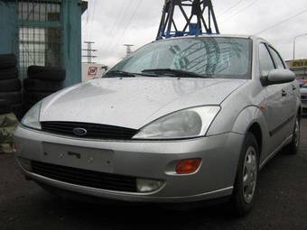 1999 Ford Focus Pictures