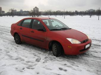 1999 Ford Focus Pictures