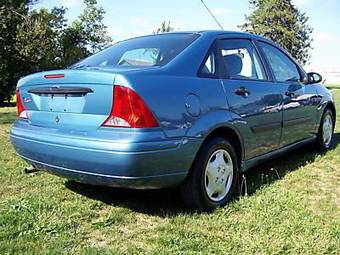 2000 Ford Focus Pictures
