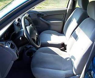 2000 Ford Focus Photos