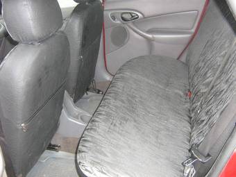 2000 Ford Focus Photos