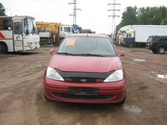 2000 Ford Focus Images