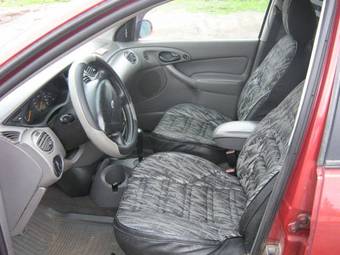 2000 Ford Focus Pictures