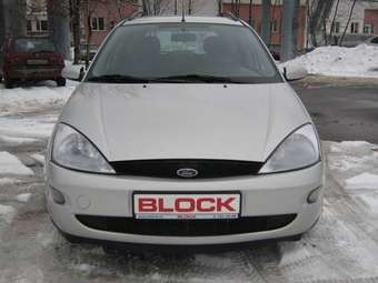 2001 Ford Focus Wallpapers