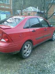 2001 Ford Focus Photos