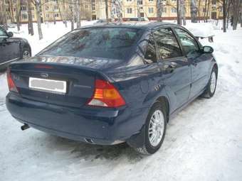 2001 Ford Focus Photos