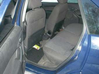 2001 Ford Focus Photos