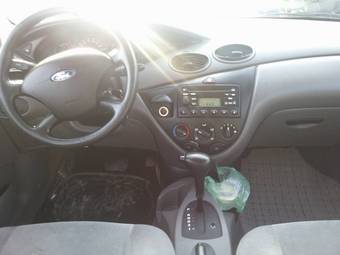 2001 Ford Focus Pictures