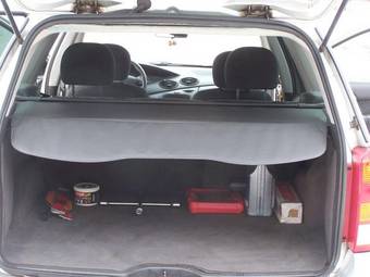 2001 Ford Focus Pictures