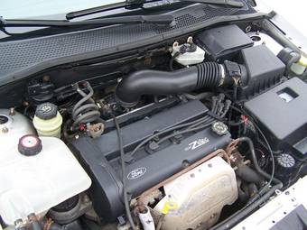 2001 Ford Focus Images