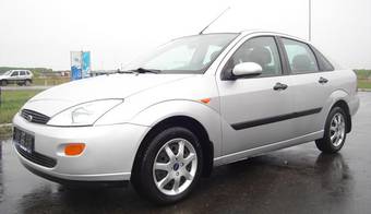 2001 Ford Focus Photos