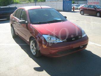 2001 Ford Focus Photos