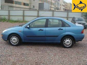 2001 Ford Focus Photos