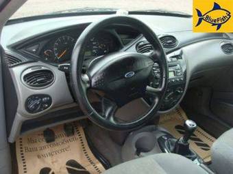 2001 Ford Focus Pictures