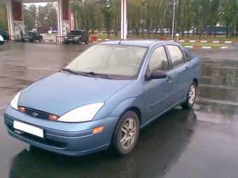 2001 Ford Focus Pictures