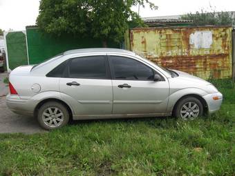2001 Ford Focus Pics