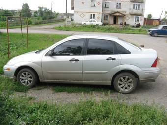 2001 Ford Focus Pictures