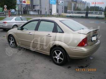 2001 Ford Focus Pictures