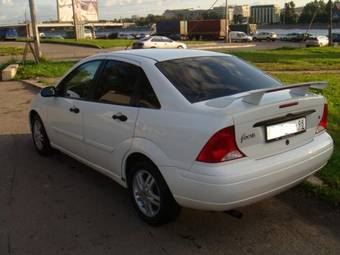 2001 Ford Focus Pictures