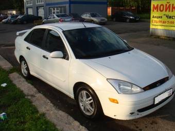 2001 Ford Focus Photos