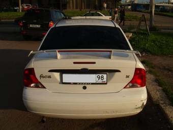 2001 Ford Focus Images