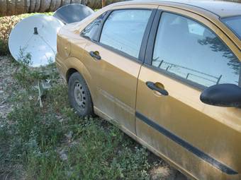 2001 Ford Focus Pictures