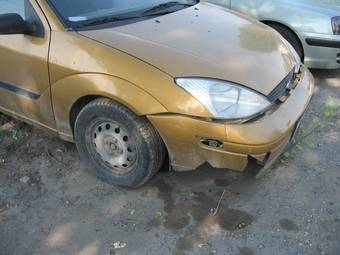 2001 Ford Focus Pictures