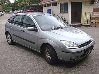 2002 Ford Focus Pictures