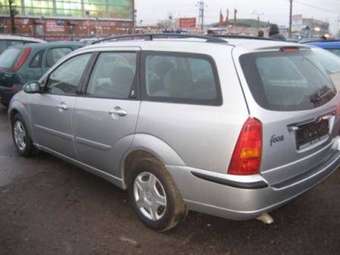 2002 Ford Focus Pictures