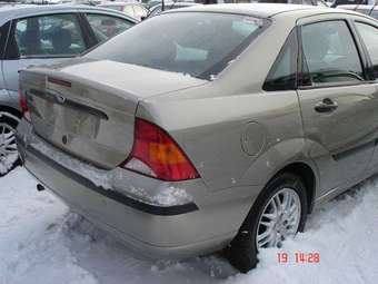 2002 Ford Focus Pictures