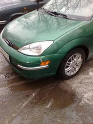 2002 Ford Focus Pictures