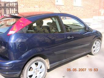 2002 Ford Focus Pics