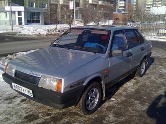 2002 Ford Focus Photos