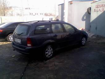 2002 Ford Focus Photos