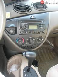 2002 Ford Focus Pictures