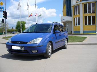 2002 Ford Focus Photos