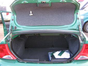 2002 Ford Focus Pictures