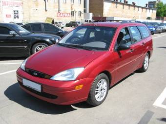 2002 Ford Focus Pics