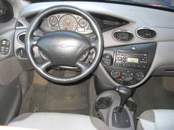 2002 Ford Focus Pictures