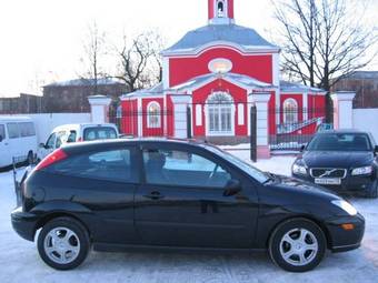 2002 Ford Focus Photos