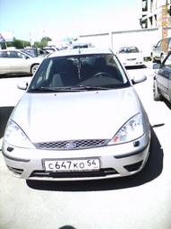 2002 Ford Focus Photos
