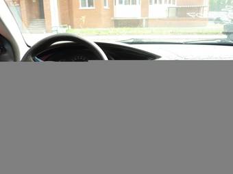 2002 Ford Focus Photos