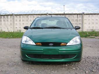 2002 Ford Focus Pictures