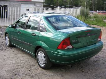 2002 Ford Focus Pictures