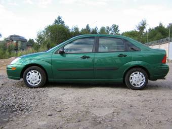 2002 Ford Focus Wallpapers