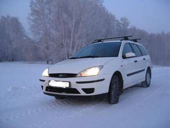 2003 Ford Focus Photos